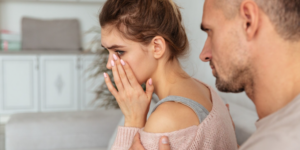 Ζήλια και ερωτική σχέση: όταν ο φόβος συναντά την αγάπη